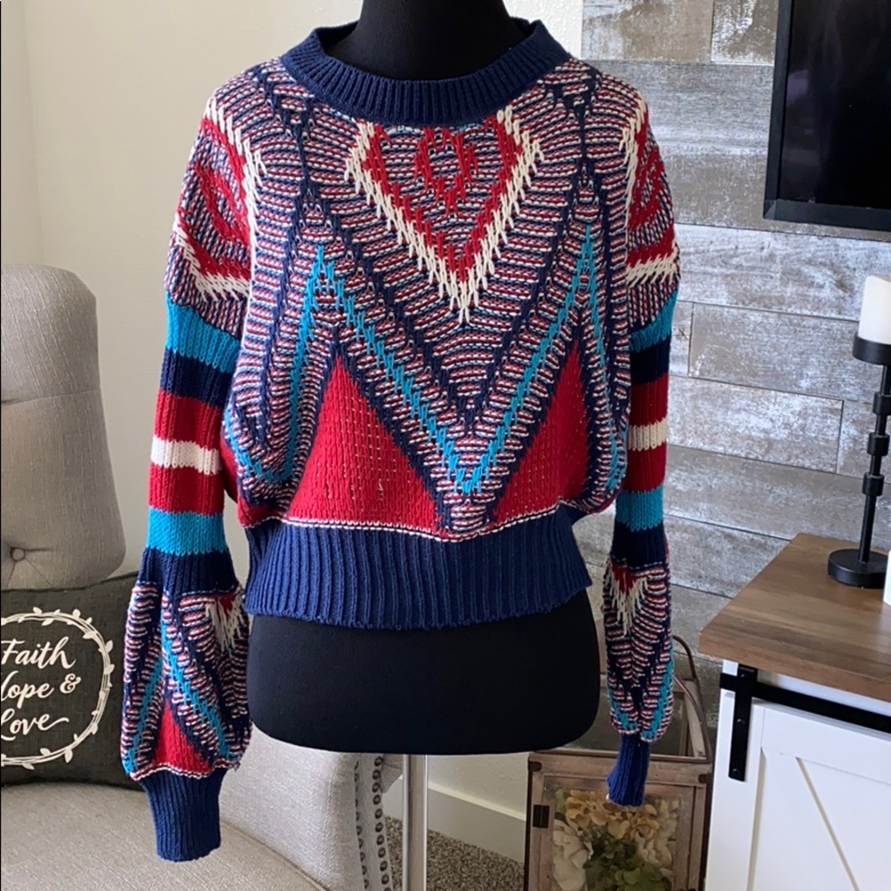 Crop top sweater